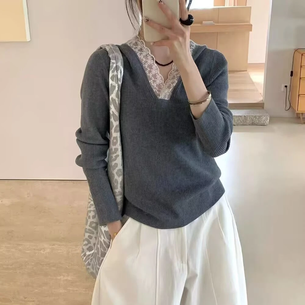 花倾慕蕾丝连帽v领软糯套头毛衣女加厚外穿打底内搭针织衫95528