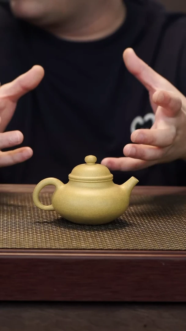 茶壶紫砂【润石堂】精品  梨皮本绿