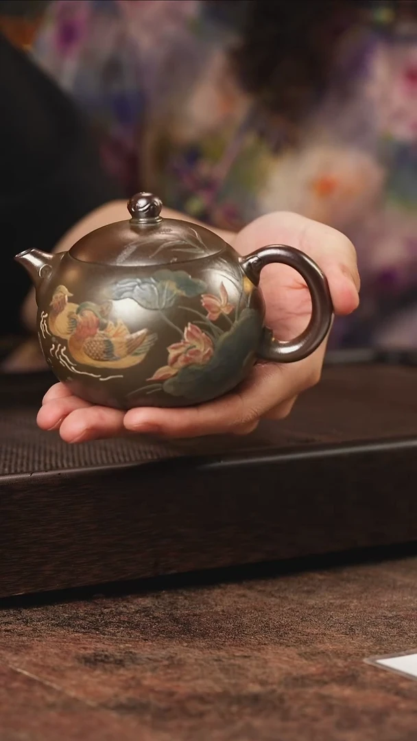 宜兴紫砂琉璃金砂如意西施