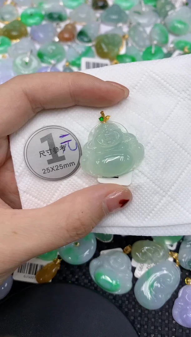 翡翠18K金镶嵌颈饰11111111