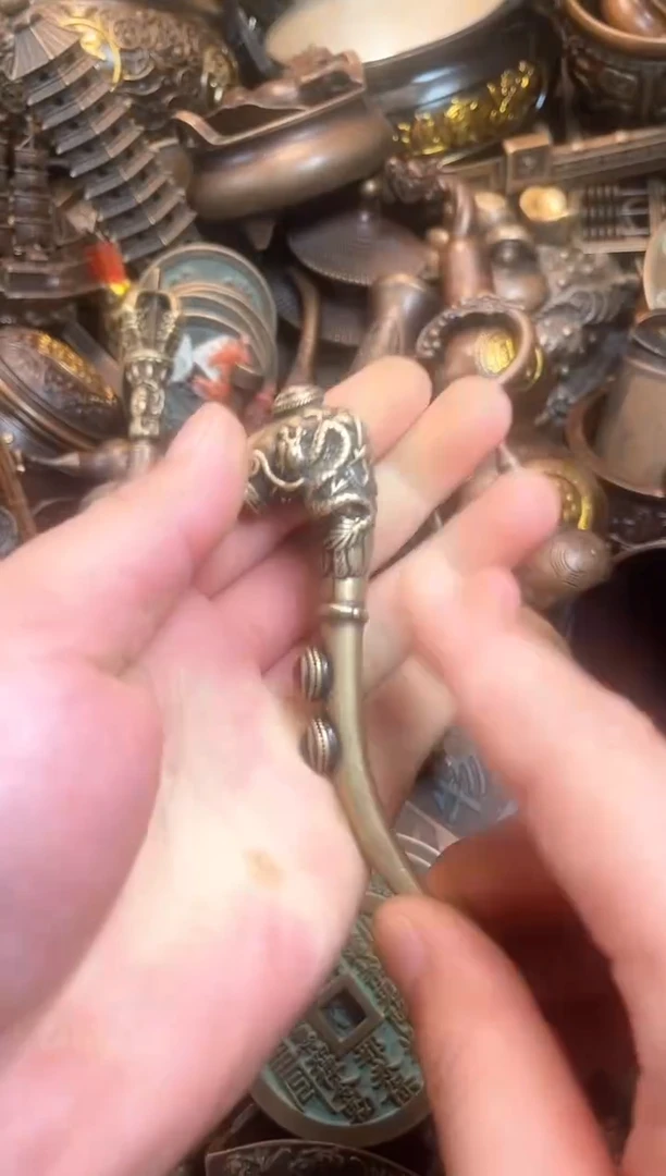 精美铜器点击下单