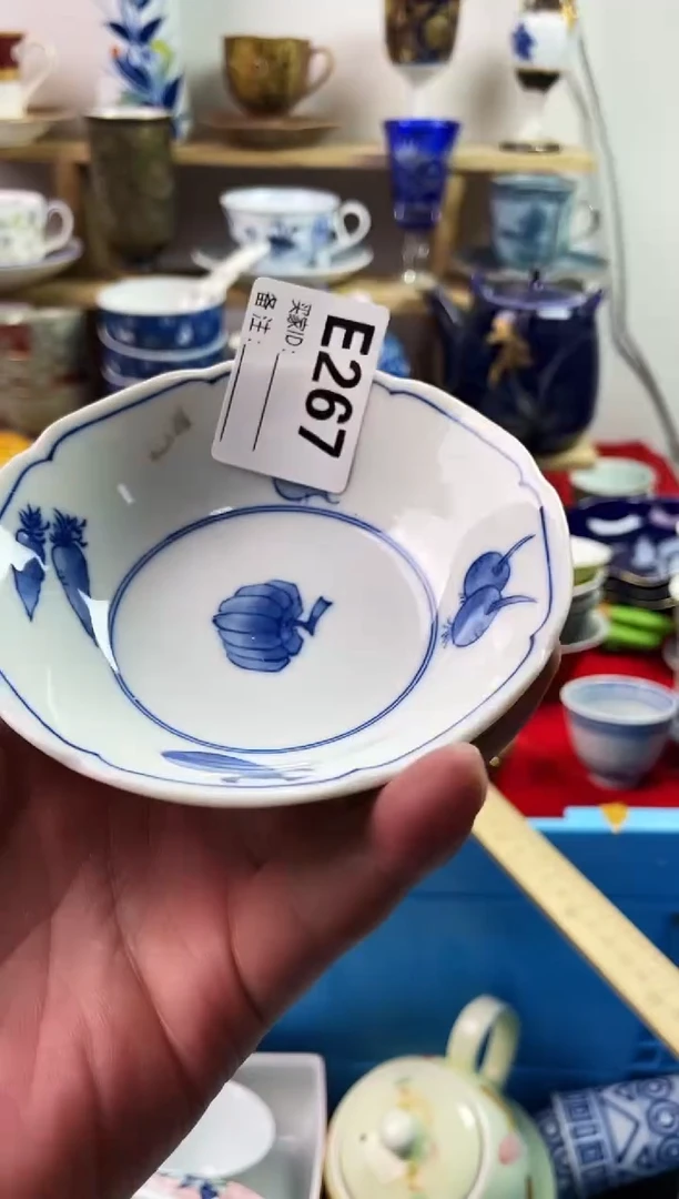 瓷片B****n77777777777 E267