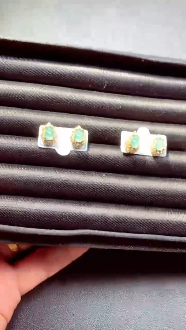 【闪购商品】翡翠颈饰未镶嵌W多样性发货拍一发一