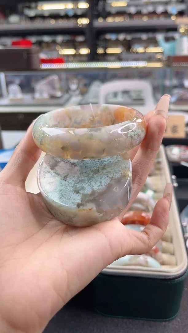 未镶嵌手镯石英质玉61圈口（赠品镯心）S9974