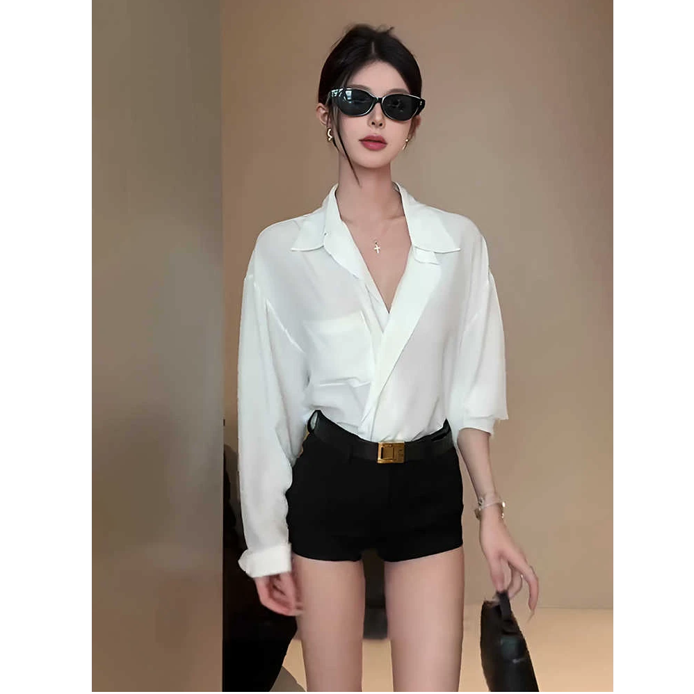 时尚慵懒风白色薄款宽松长袖衬衫气质百搭显瘦显腿长休闲短裤套装