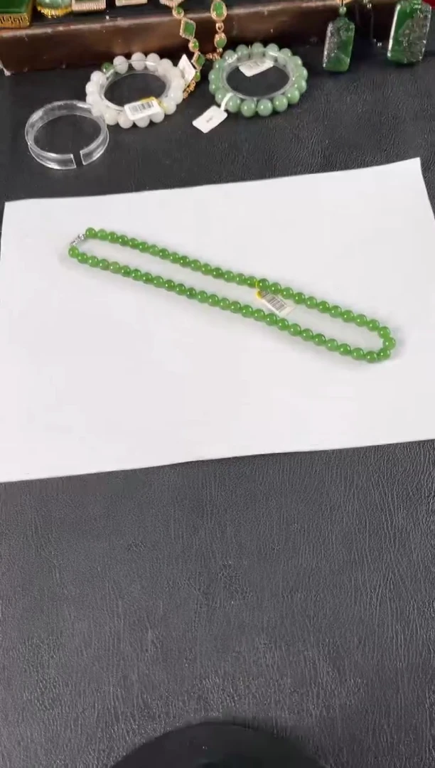 颈饰未镶嵌和田玉项链