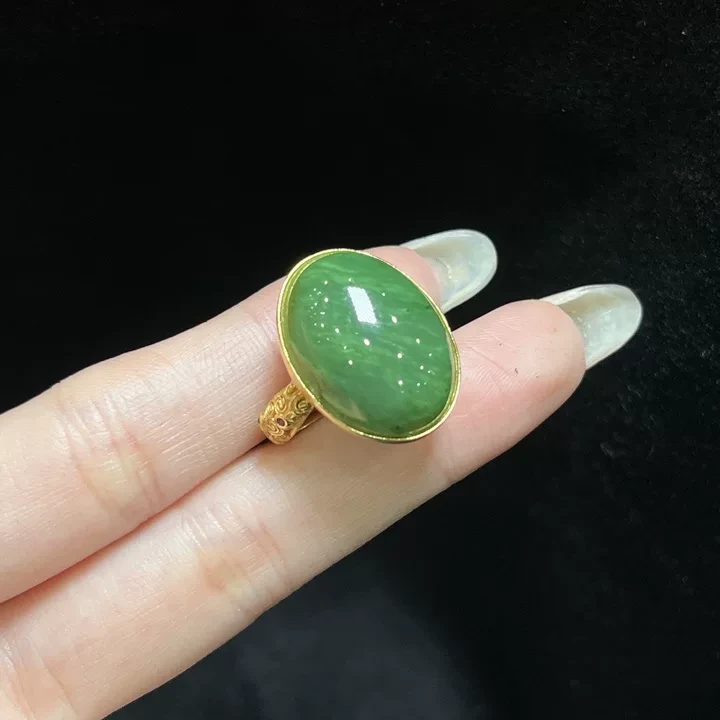 和田玉戒指和田玉戒指