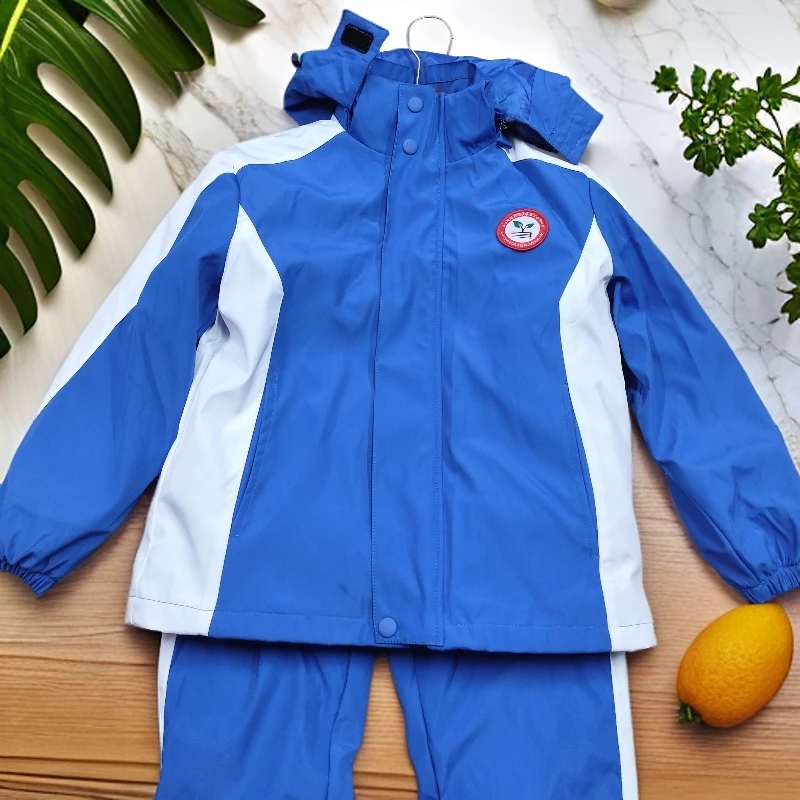 Z下蓝白色三合一儿童冲锋衣三件套(有校标可拆)
