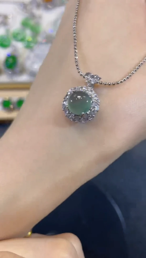 颈饰未镶嵌翡翠4多人多样性发货1件