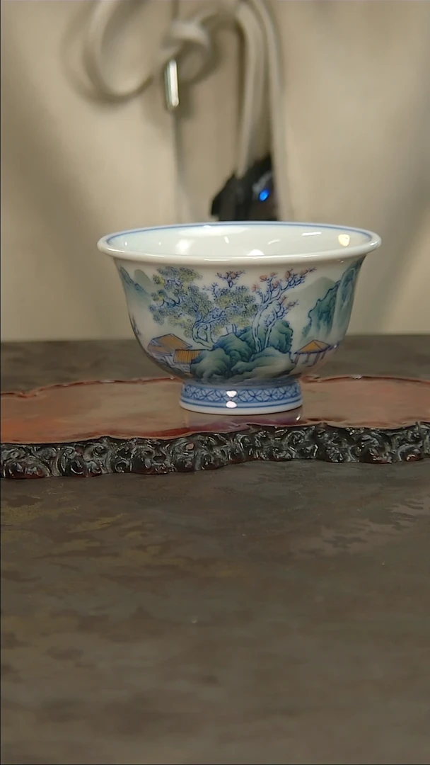 【闪购商品】青花手绘山水压手杯