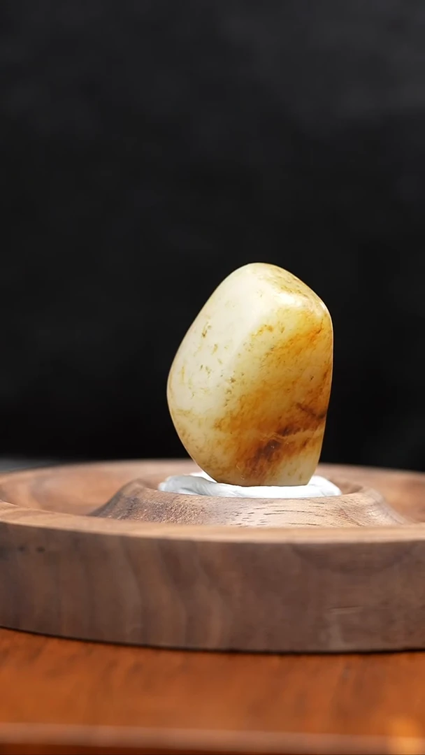 和田玉未镶嵌吊坠(不含链)22克和田玉原石