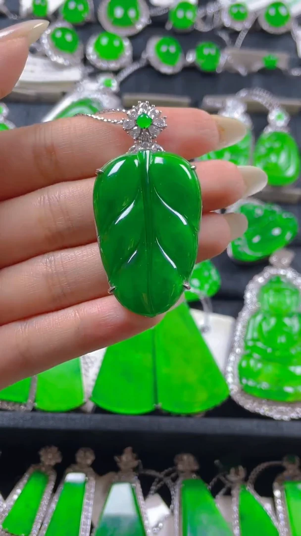 颈饰银S925镶嵌翡翠11