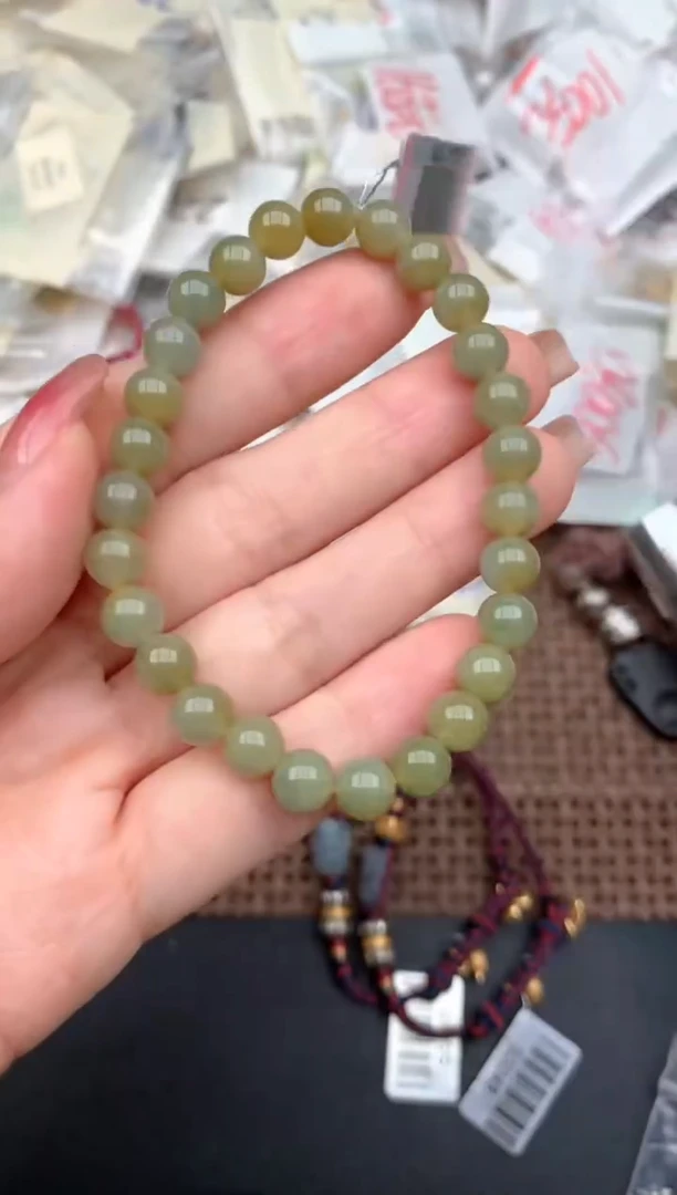 未镶嵌挂件翡翠1