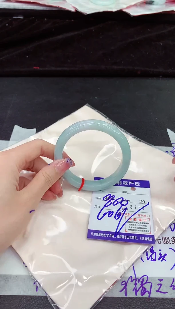 翡翠手镯未镶嵌111111111111