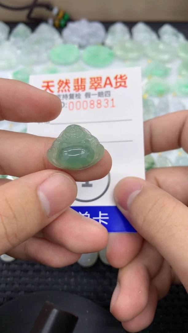 【闪购商品】翡翠颈饰未镶嵌11111111111