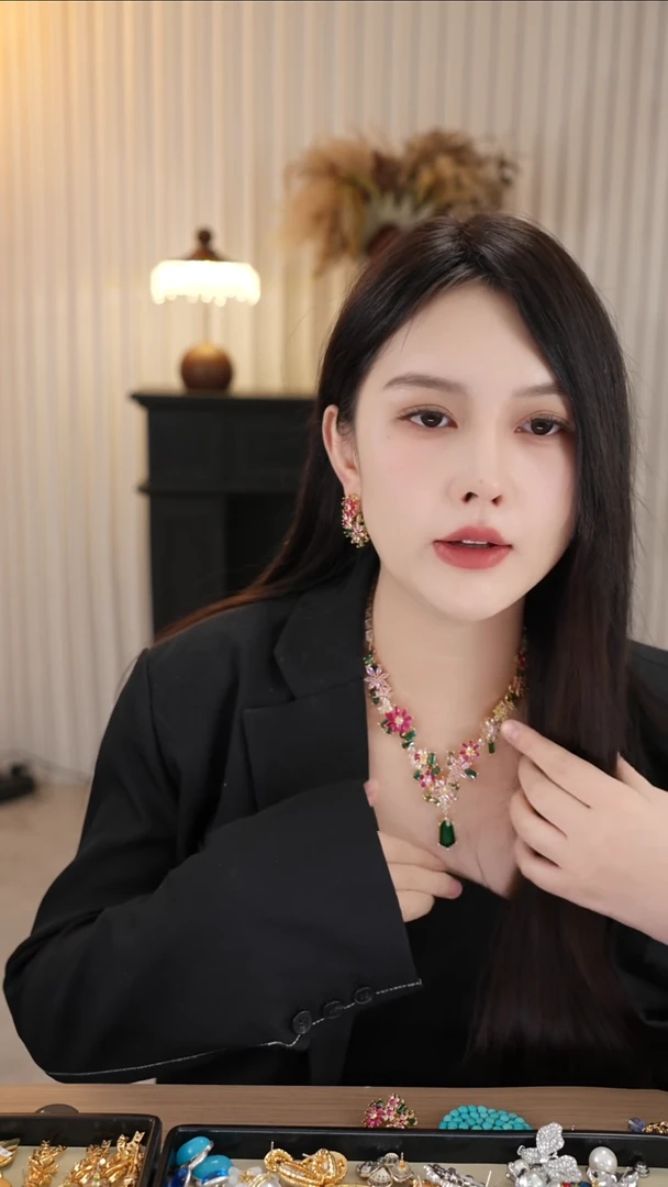 铜合金合成立方氧化锆项链耳饰套装