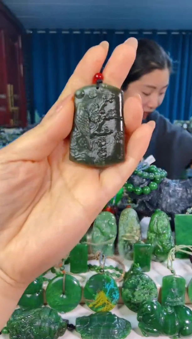 和田玉未镶嵌挂件1