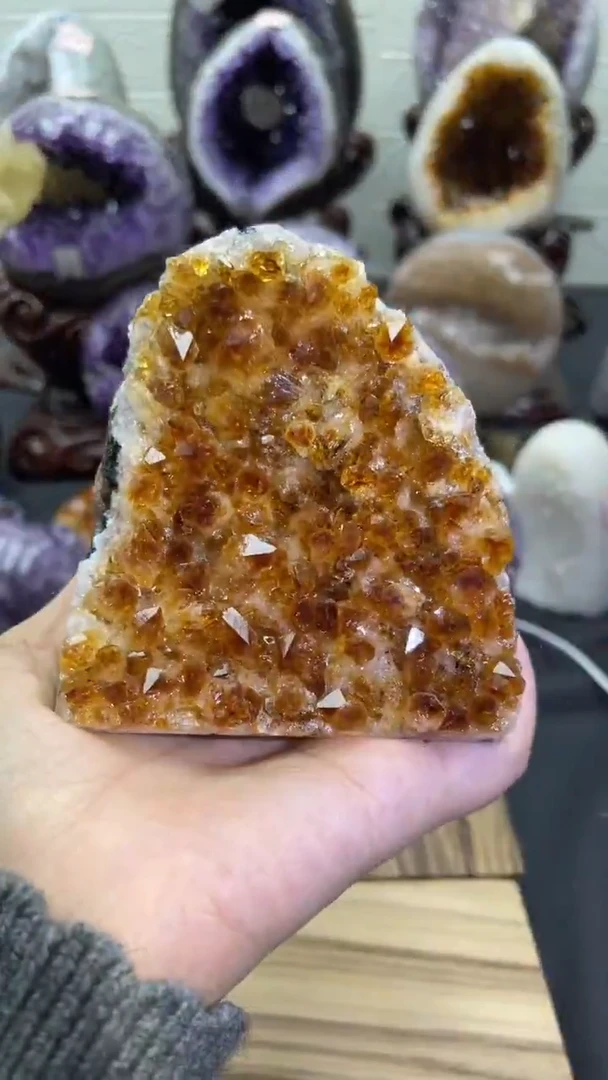 未镶嵌大型摆件（非配饰）紫晶228号摆件