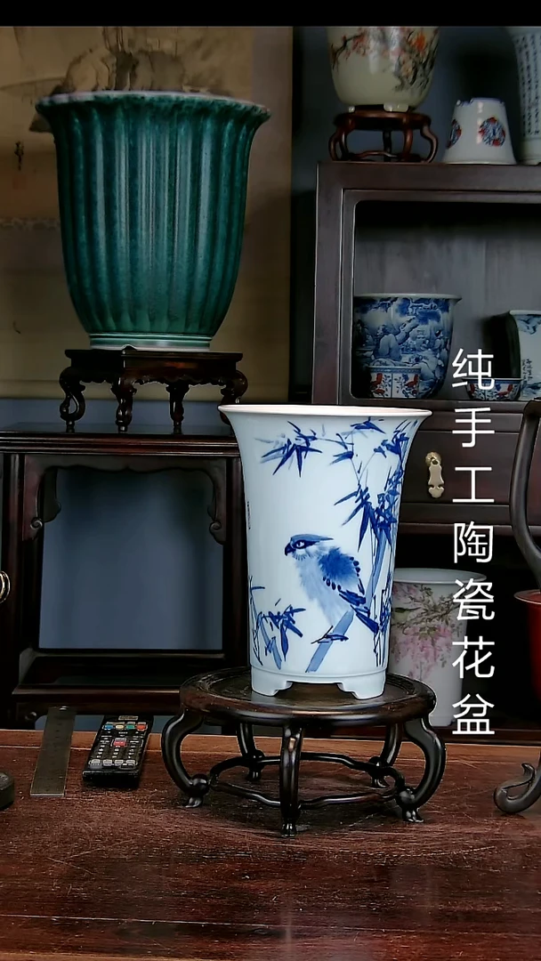 景德镇陶瓷手工花盆1