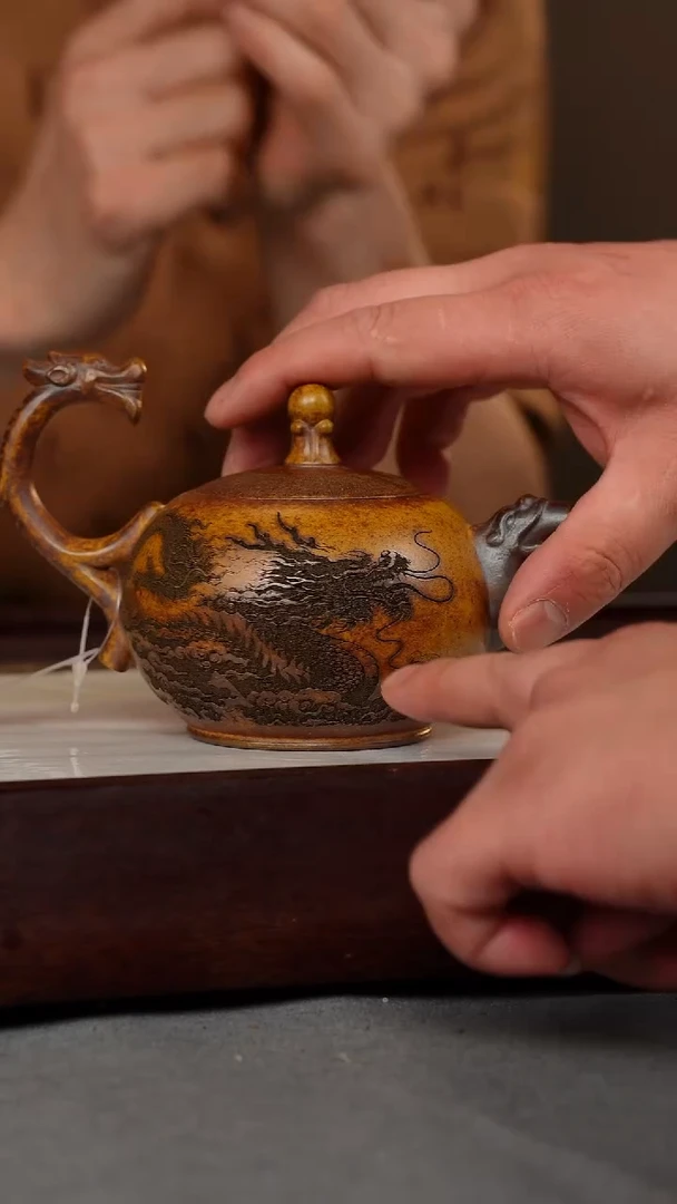 【闪购商品】紫砂茶壶龙骨金砂 半把西施 降龙