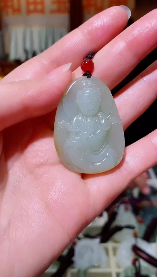 颈饰未镶嵌和田玉1