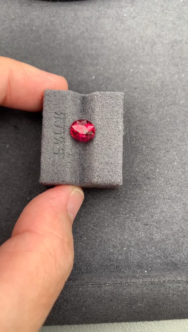 未镶嵌珠宝半成品碧玺1.6ct卢比莱  BH  定制