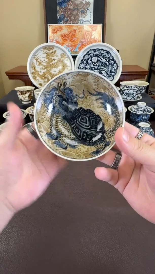 二号釉龙龟纹普洱杯