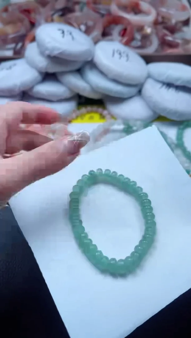 【闪购商品】石英质玉手镯未镶嵌东陵玉算盘