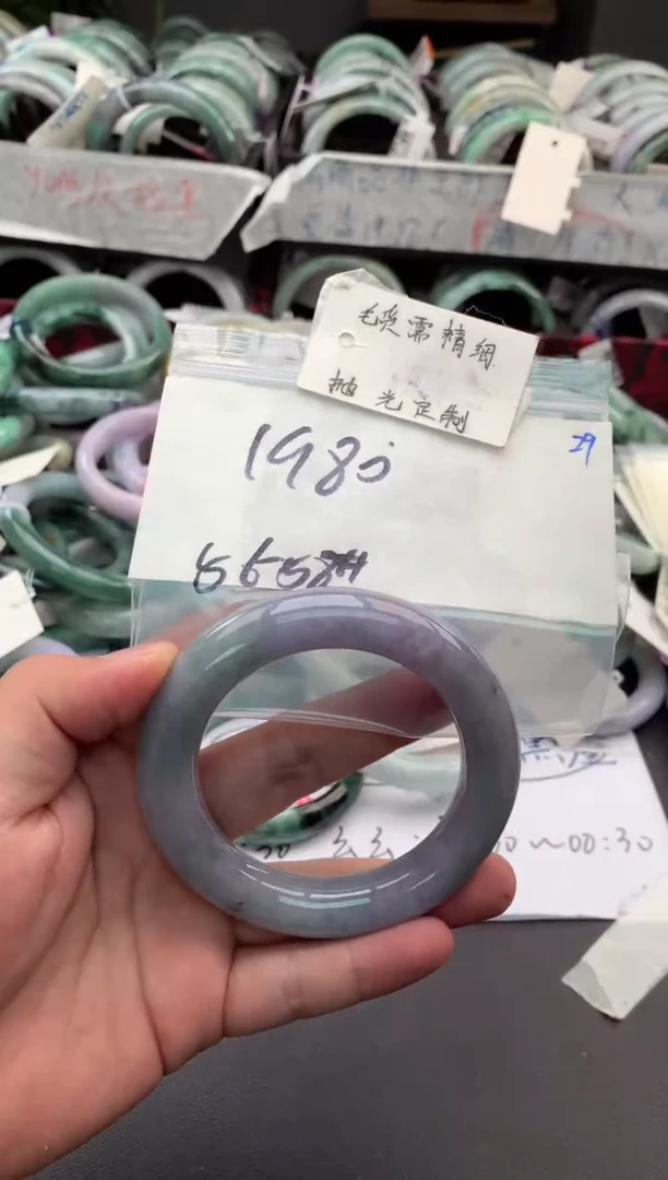 【闪购商品】定制翡翠未镶嵌毛货需精细抛光+多人