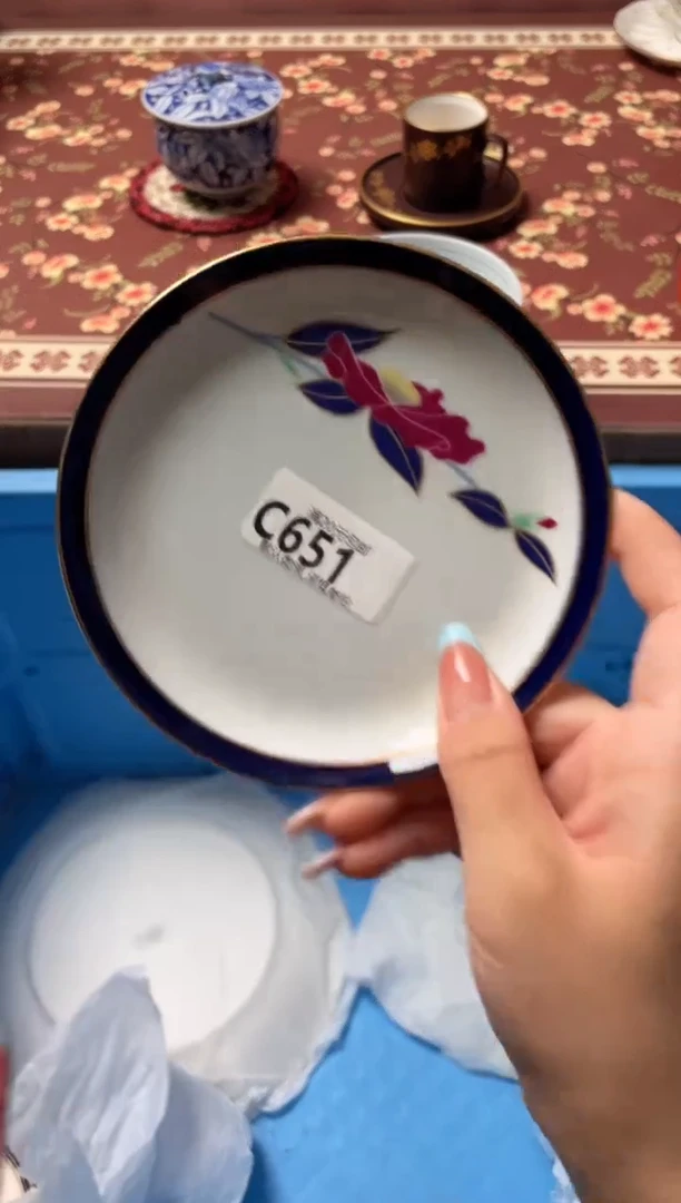 瓷片小*蹬瓷器瓷器C651