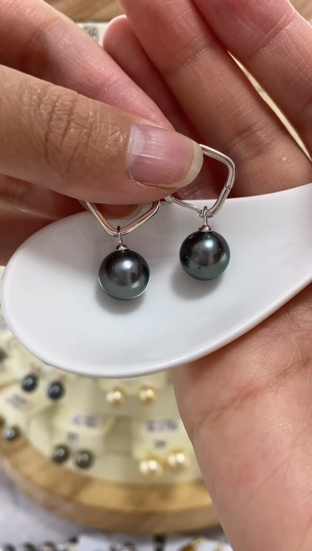 【闪购商品】海水珍珠耳饰银S925镶嵌大溪地