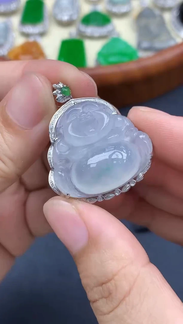 颈饰18K金镶嵌翡翠244-中国好珍宝