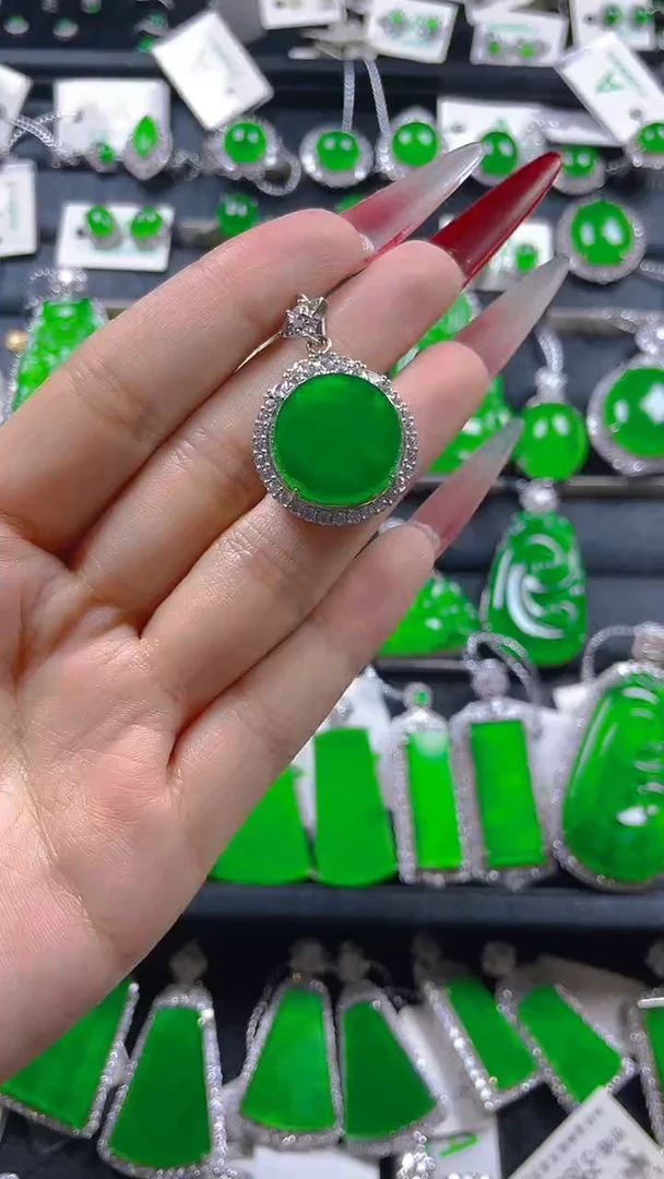 翡翠银S925镶嵌颈饰11