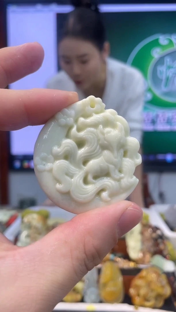 【闪购商品】岫玉吊坠未镶嵌多样性发货*拍一发一