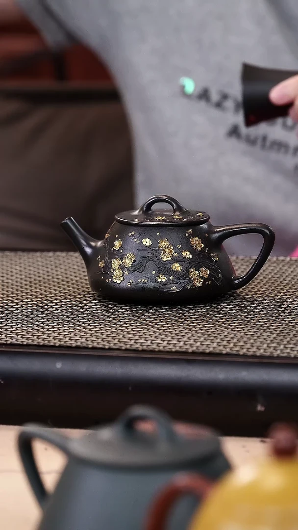 茶壶紫砂朱泥还原烧墨梅堆绘洒金石瓢150cc