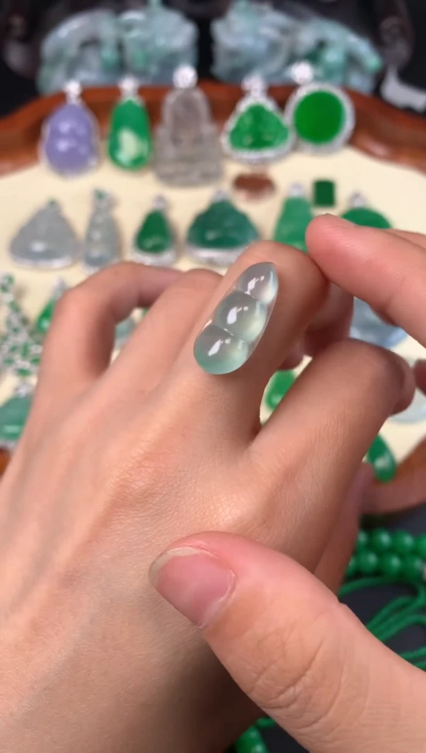 定制翡翠未镶嵌裸石（镶嵌定制）