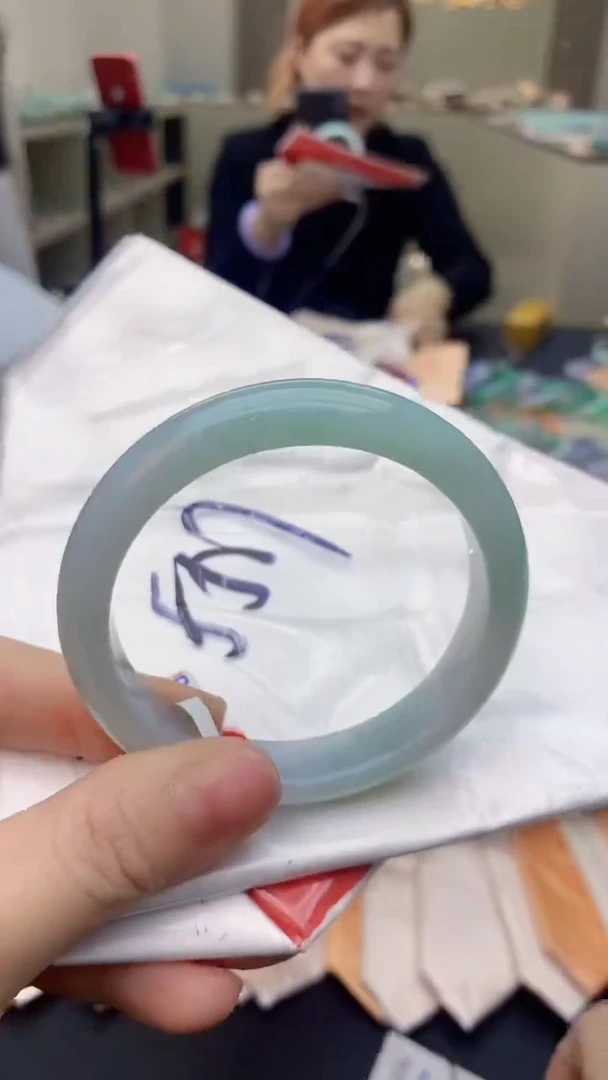 【闪购商品】翡翠手镯未镶嵌0867687169