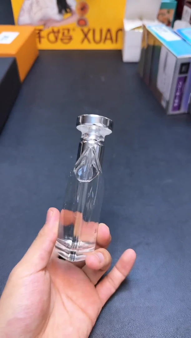 瓷片全新正品一件不留@@DD111