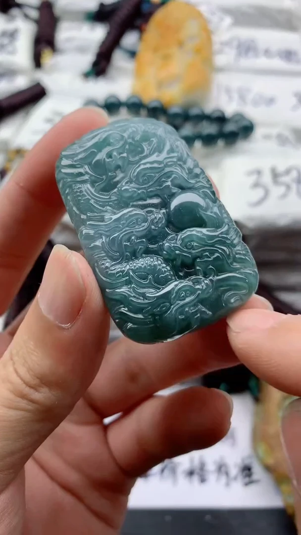 翡翠未镶嵌颈饰00000000