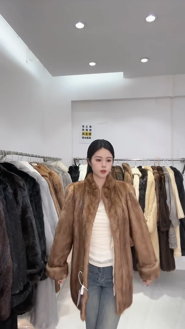 小橙子皮草进口中古貂