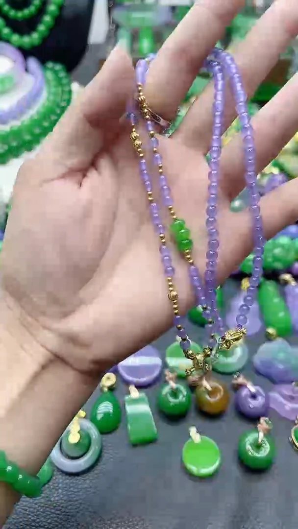 吊坠(赠链)14K金镶嵌翡翠紫毛衣链