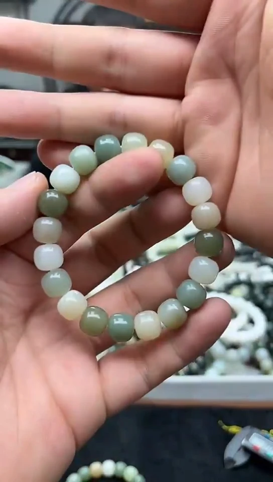 未镶嵌手串和田玉新疆且末多宝11