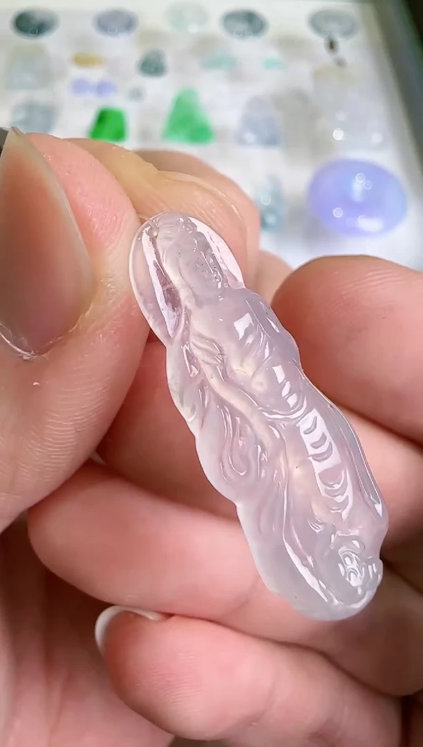 【闪购商品】翡翠吊坠(不含链)未镶嵌··