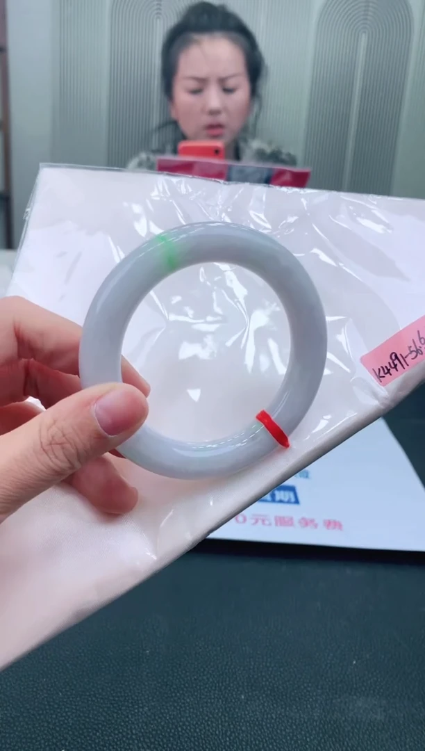 未镶嵌手镯翡翠56+