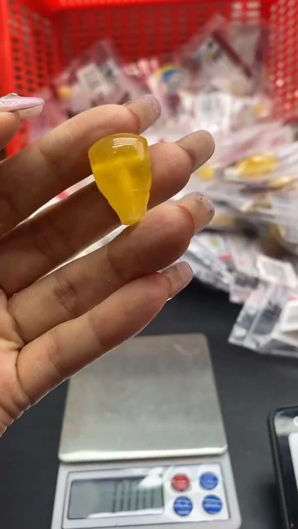 琥珀未镶嵌珠宝奇石154