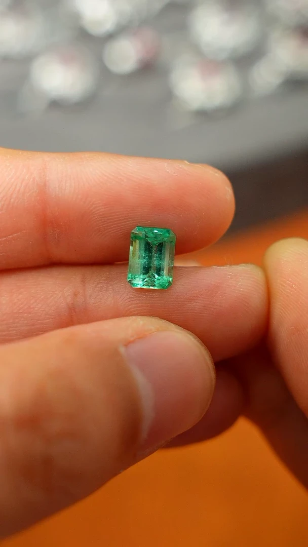 【闪购商品】祖母绿裸石未镶嵌1.025ct哥伦比亚