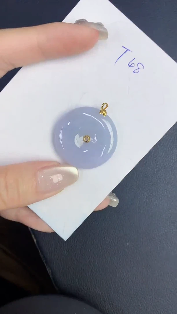 翡翠18K金镶嵌颈饰缅甸天然翡翠A货