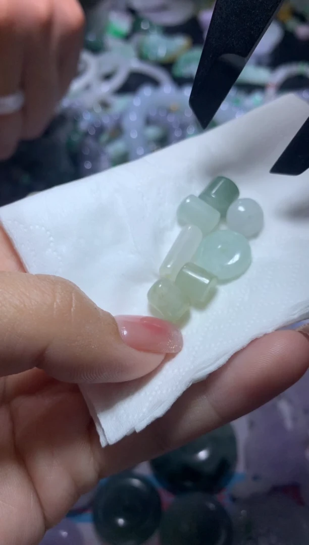 翡翠挂件未镶嵌CXX005427