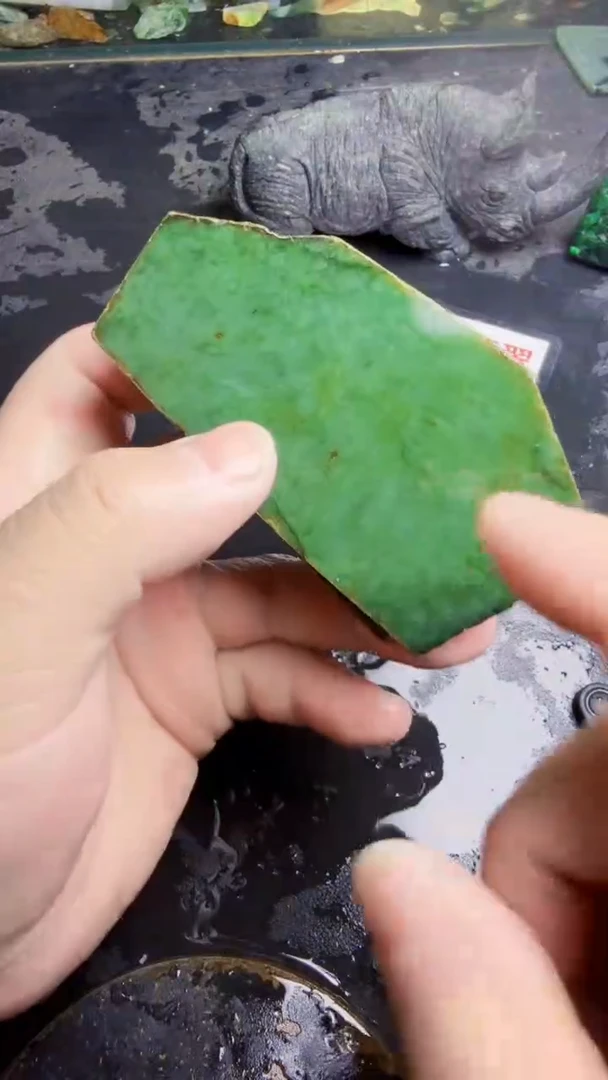 未镶嵌挂件翡翠金**海天然翡翠386