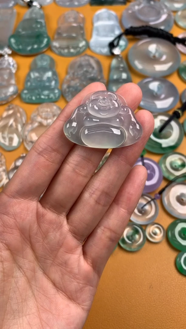 颈饰未镶嵌翡翠25.6-35.4-5.4